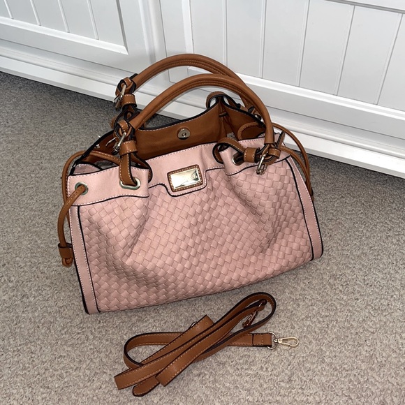 A Simply Noelle Purse - Picture 2 of 4